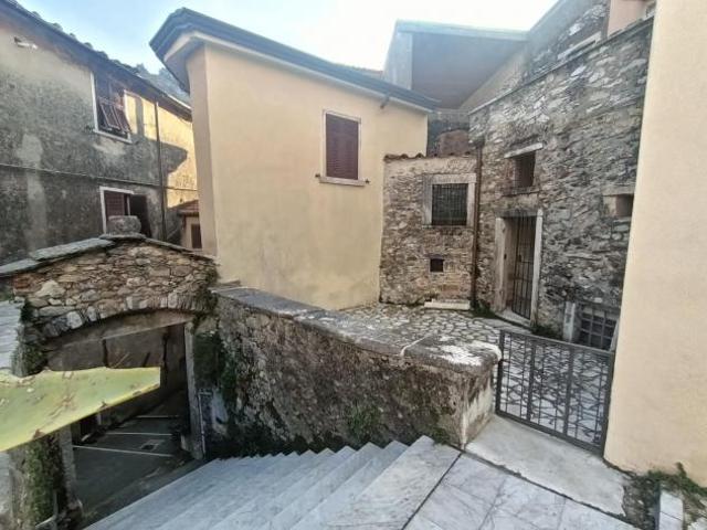 Appartamento in vendita a Carrara, Toscana