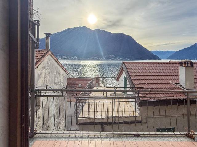 Appartamento in vendita a Colonno, Como