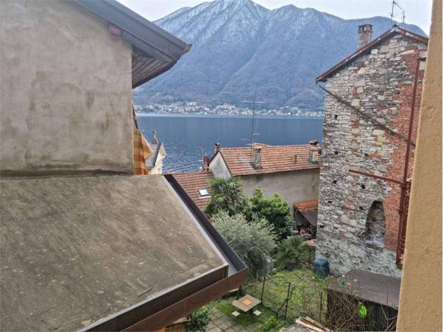 Appartamento in vendita a Colonno, Lombardia