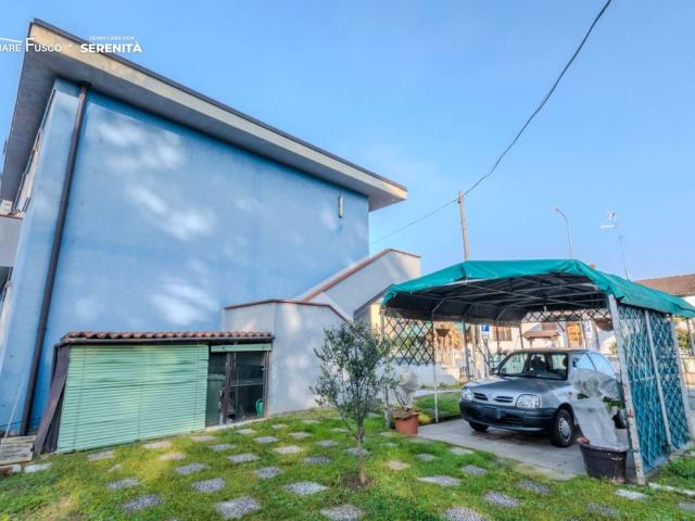 Appartamento in vendita a Colturano, Lombardia