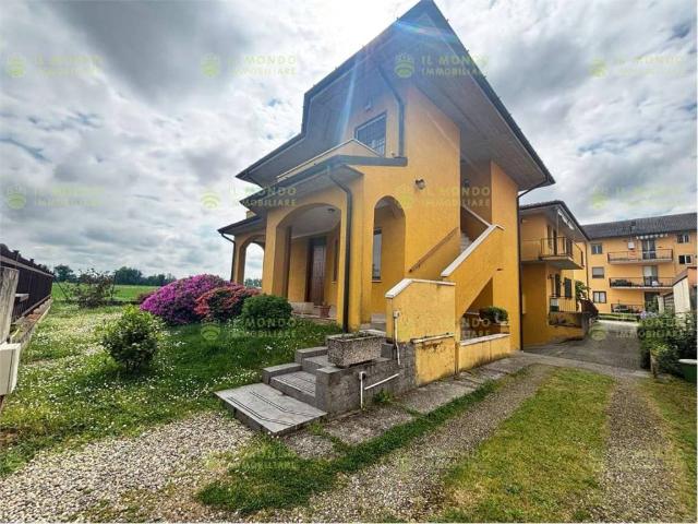 Appartamento in vendita a Colturano, Lombardia