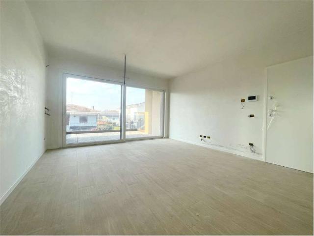 Appartamento in vendita a Gironico Al Piano, Lombardia