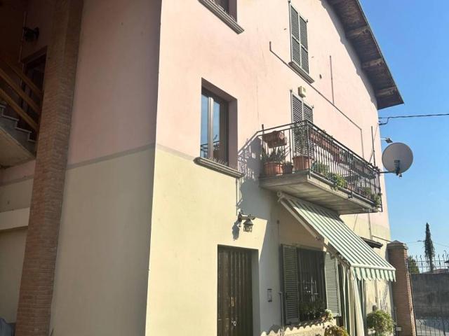 Appartamento in vendita a Comazzo, Lodi