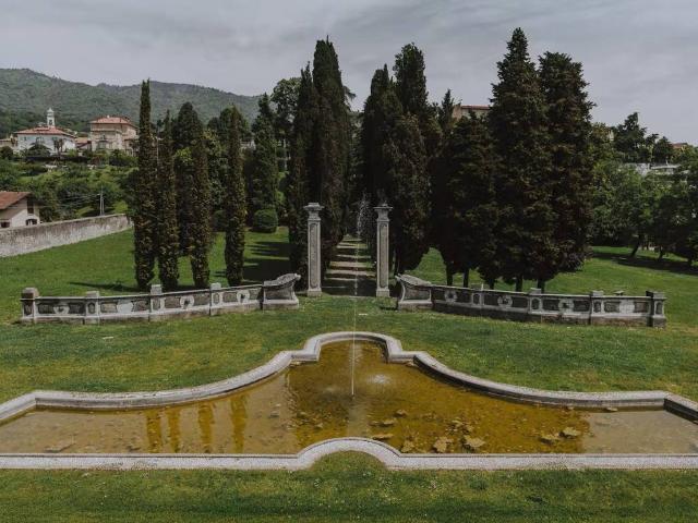Appartamento in vendita a Comerio, Lombardia