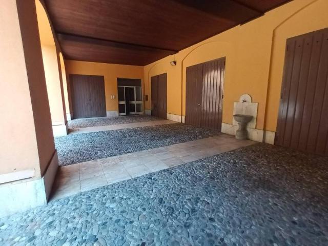 Appartamento in vendita a Comerio, Lombardia