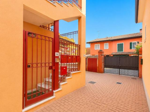 Appartamento in vendita a Comezzano-Cizzago, Comezzano