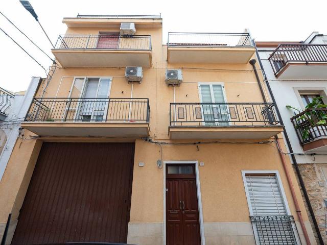 Appartamento in vendita a Comiso, Sicilia