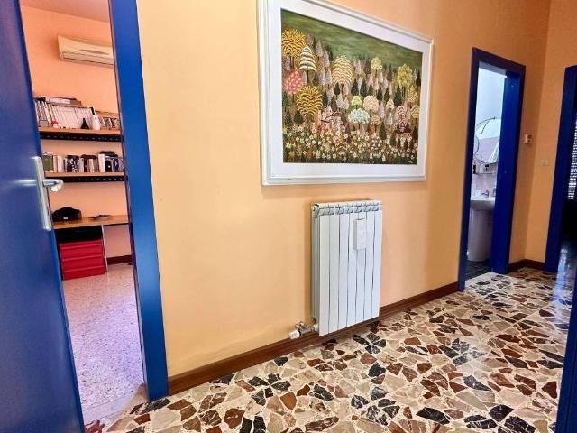 Appartamento in vendita a Comiso, Sicilia
