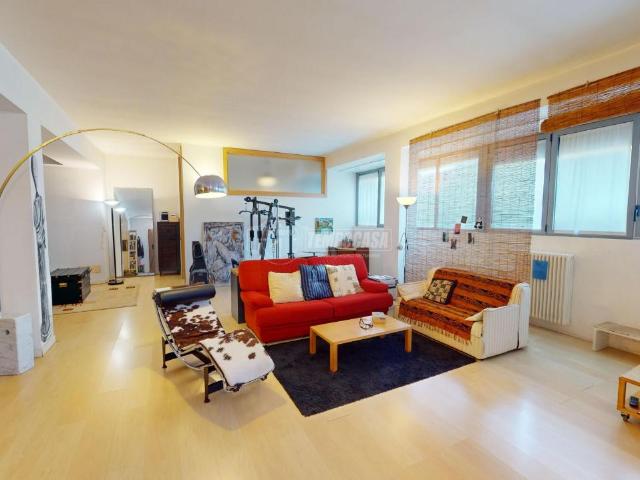 Appartamento in vendita a Caserme, Como