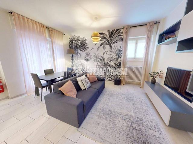 Appartamento in vendita a San Bartolomeo, Como