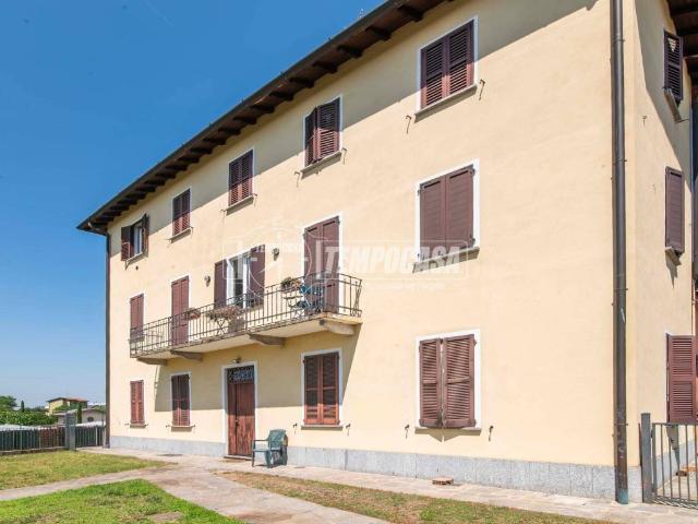 Appartamento in vendita a Como, Lombardia