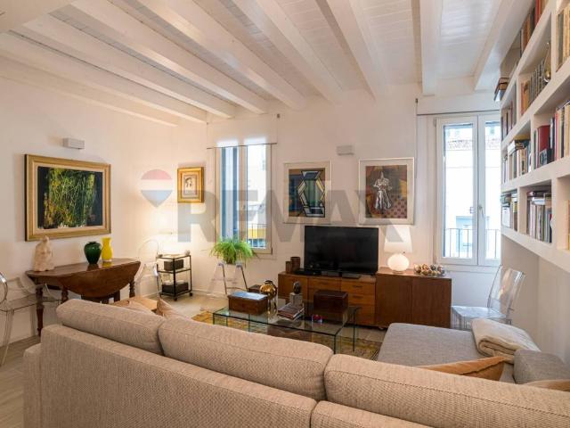 Appartamento in vendita a Sant'Agostino, Como