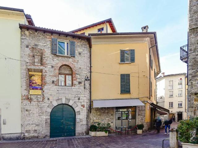 Appartamento in vendita a Como