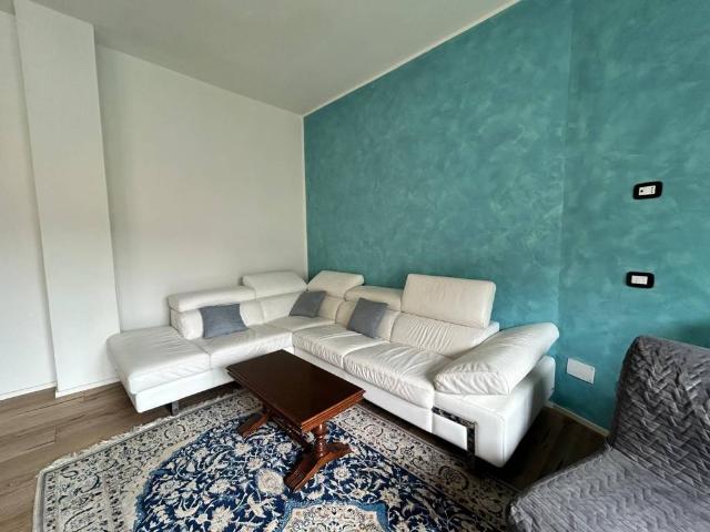 Appartamento in vendita a Sant'Abbondio, Como