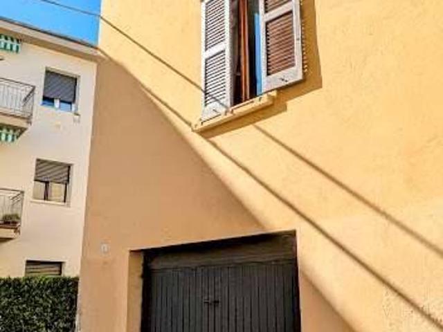 Appartamento in vendita a Trecallo, Como