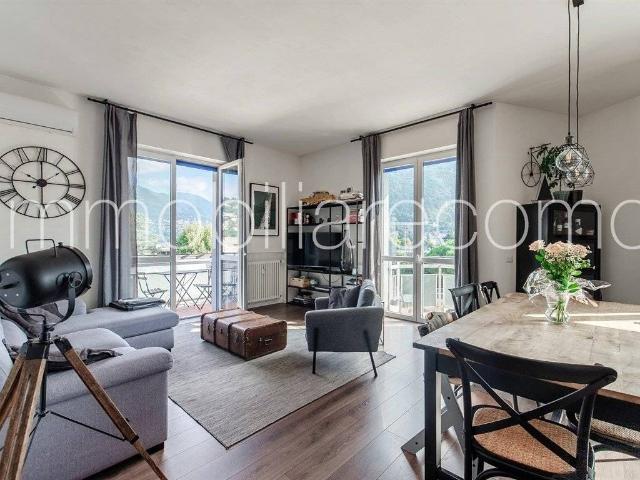 Appartamento in vendita a Borgovico, Como