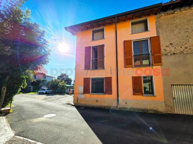 Appartamento in vendita a Acquanera, Como