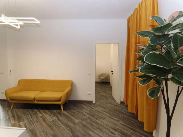 Appartamento in vendita a Como, Lombardia