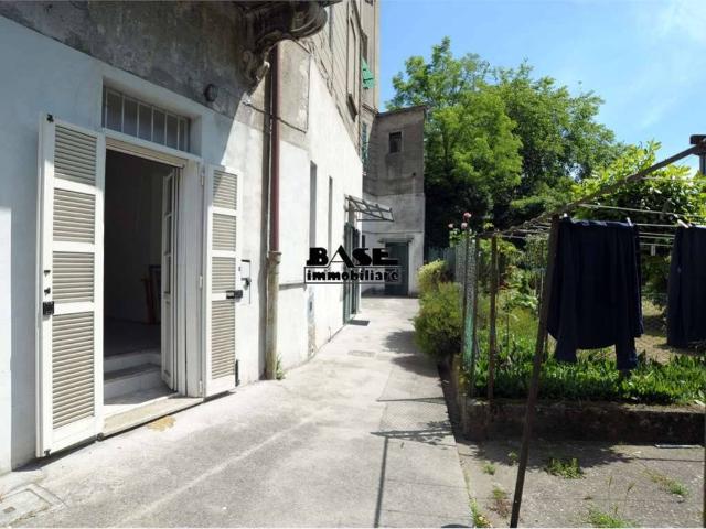 Appartamento in vendita a Caserme, Como