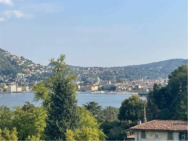 Appartamento in vendita a Sagnino, Como