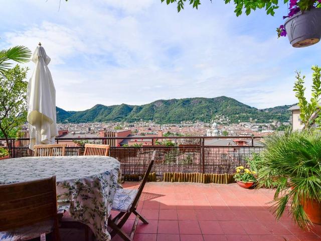 Appartamento in vendita a San Giuliano, Como