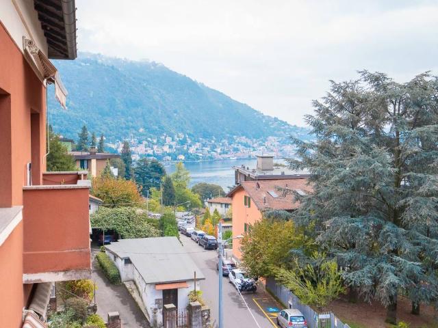 Appartamento in vendita a Sagnino, Como