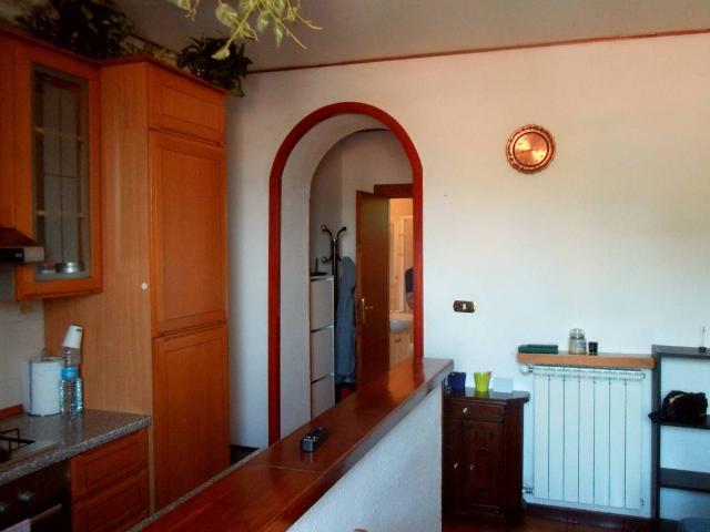 Appartamento in vendita a Como, Lombardia