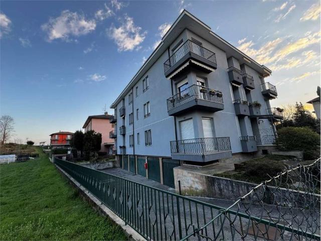 Appartamento in vendita a Como, Lombardia