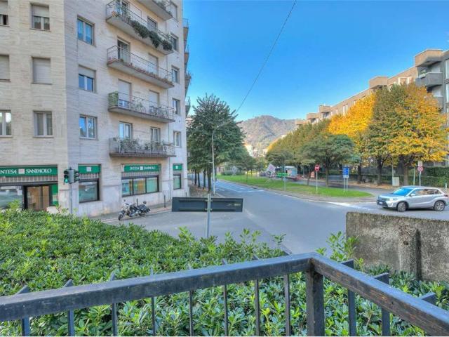 Appartamento in vendita a San Bartolomeo, Como