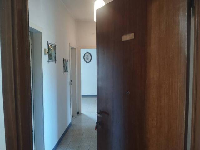 Appartamento in vendita a Sagnino, Como