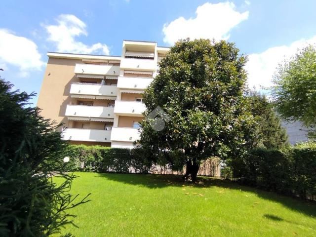 Appartamento in vendita a Caserme, Como