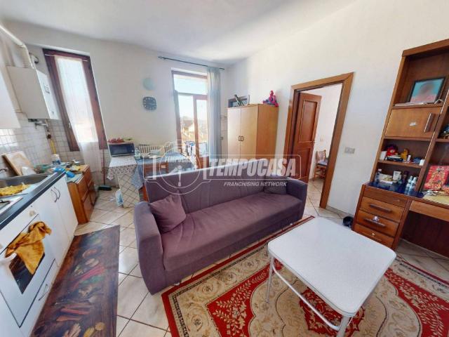 Appartamento in vendita a Como, Lombardia