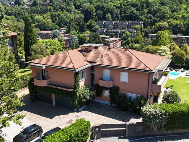 Appartamento in vendita a Caserme, Como