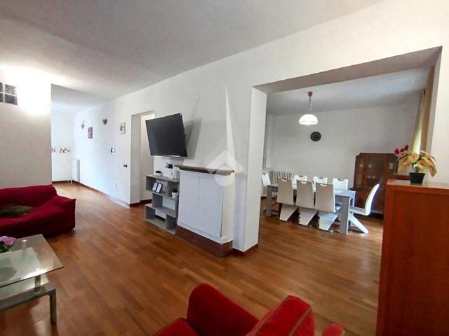 Appartamento in vendita a Trecallo, Como