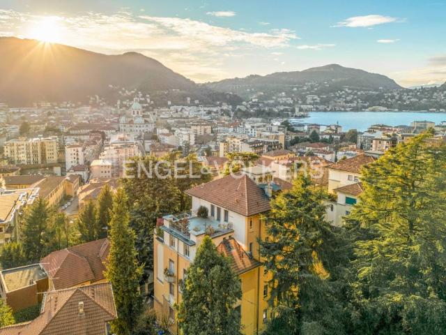 Appartamento in vendita a Como