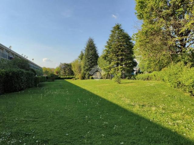 Appartamento in vendita a Prestino, Como