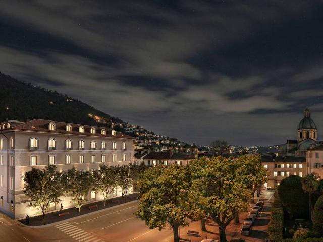 Appartamento in vendita a Lungolago, Como