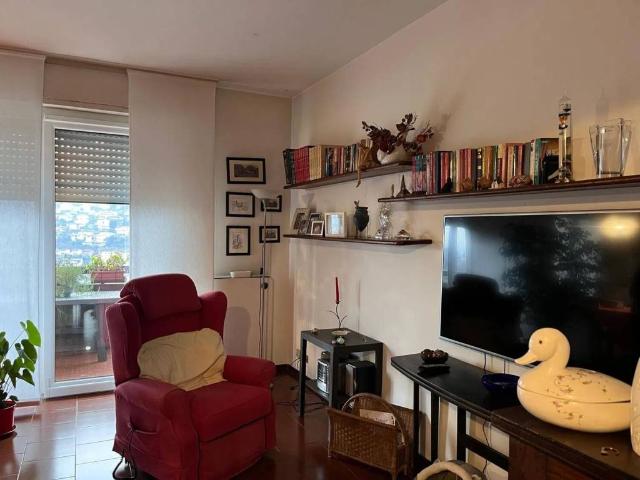 Appartamento in vendita a Como