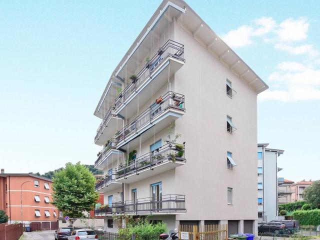 Appartamento in vendita a Como