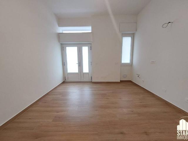 Appartamento in vendita a Como, Lombardia