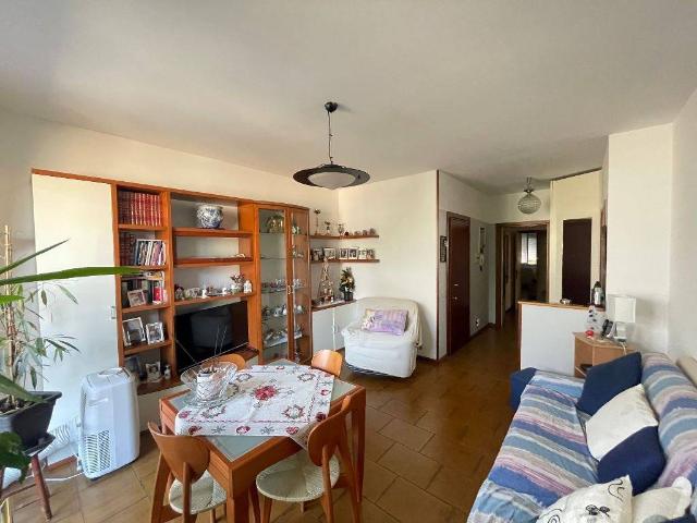 Appartamento in vendita a Como, Lombardia