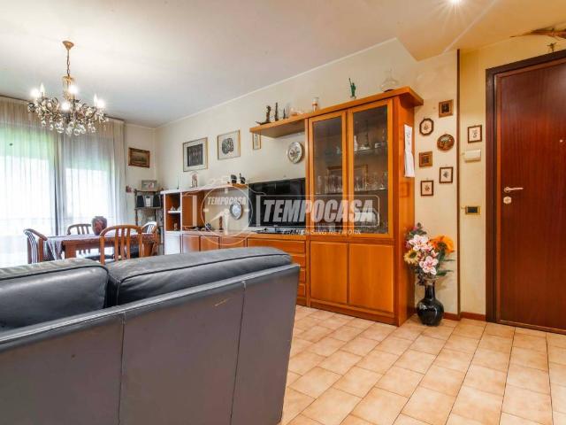 Appartamento in vendita a Sagnino, Como