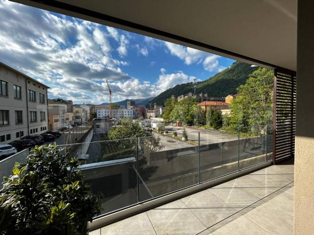 Appartamento in vendita a San Bartolomeo, Como