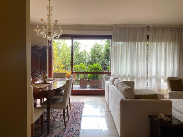 Appartamento in vendita a Sagnino, Como