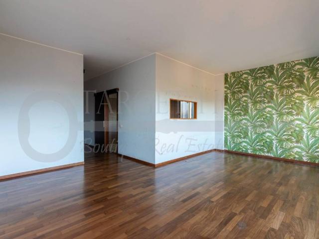 Appartamento in vendita a Caserme, Como