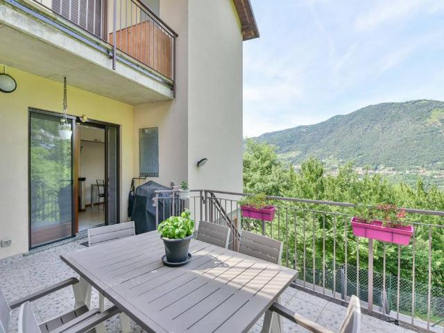 Appartamento in vendita a Como