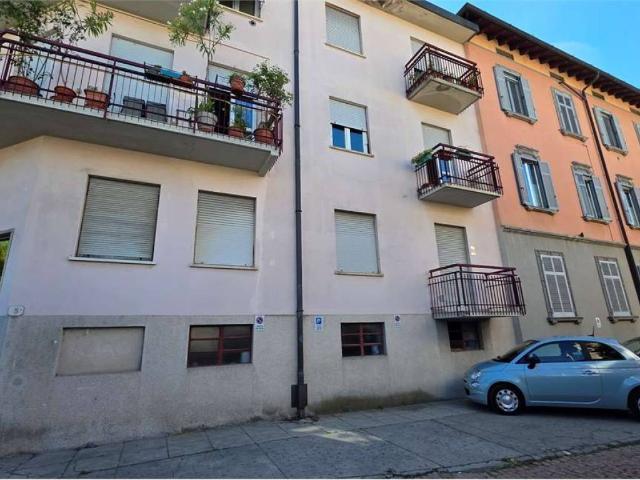 Appartamento in vendita a Como, Lombardia