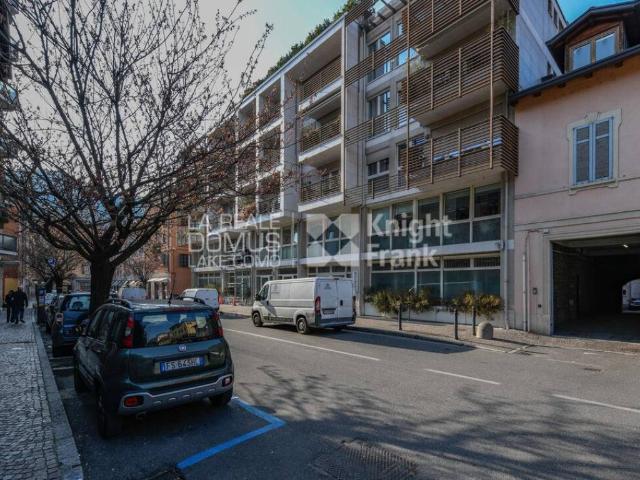 Appartamento in vendita a San Bartolomeo, Como