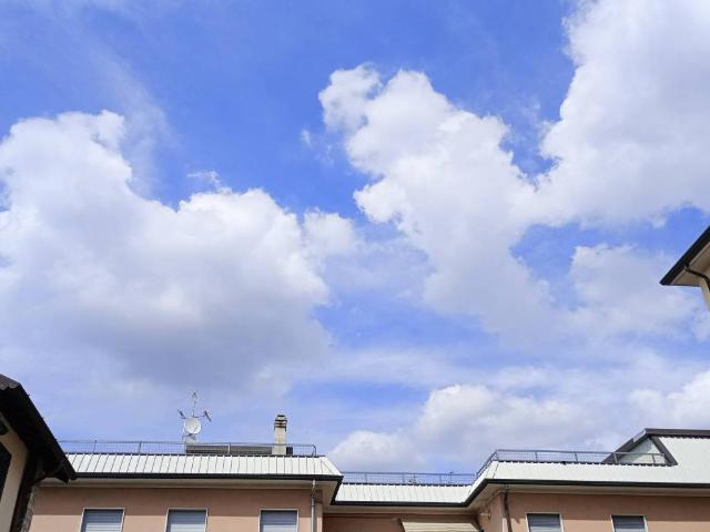 Appartamento in vendita a Como, Lombardia