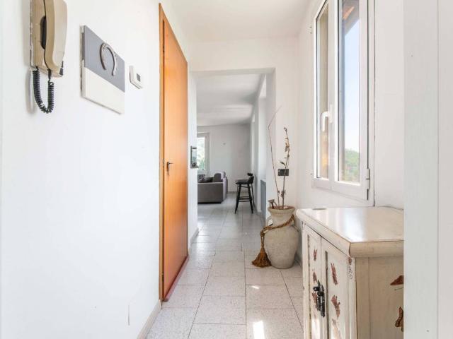 Appartamento in vendita a Como, Lombardia